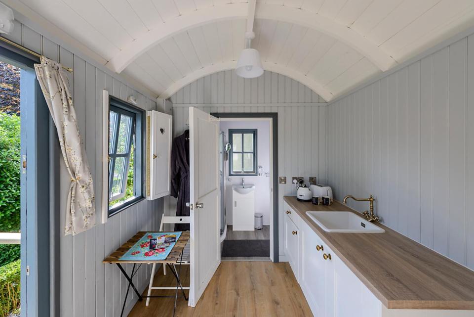 Hotel Hawthorn Hut Kilkenny Glamping At Jenkinstown House Jenkinstown Park Exteriér fotografie