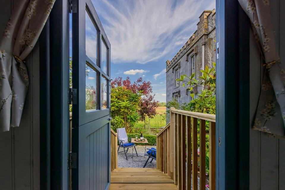 Hotel Hawthorn Hut Kilkenny Glamping At Jenkinstown House Jenkinstown Park Exteriér fotografie